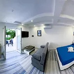 Barracuda Sea View & Dinner Experience 4* Ischia