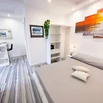 Barracuda Sea View & Dinner Experience Couette-café Ischia
