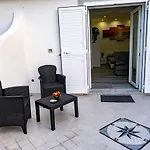 Barracuda Sea View & Dinner Experience فندق مبيت وإفطار