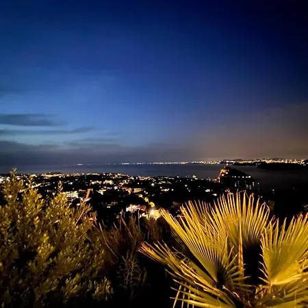 Couette-café Barracuda Sea View & Dinner Experience Ischia